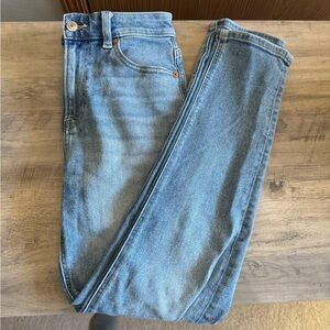 AE High rise Mom Jeans